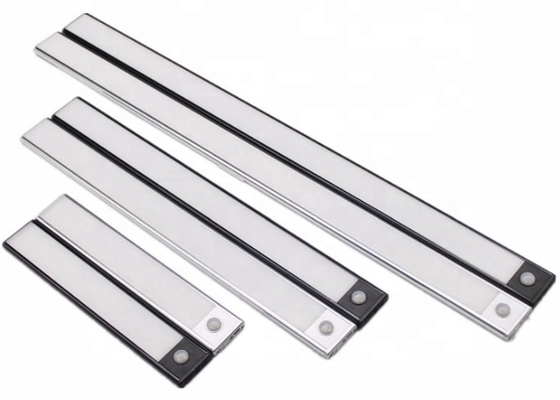 Magnetischer Wandschrank-Garderoben-Licht-Bewegungs-Sensor USB wieder aufladbar